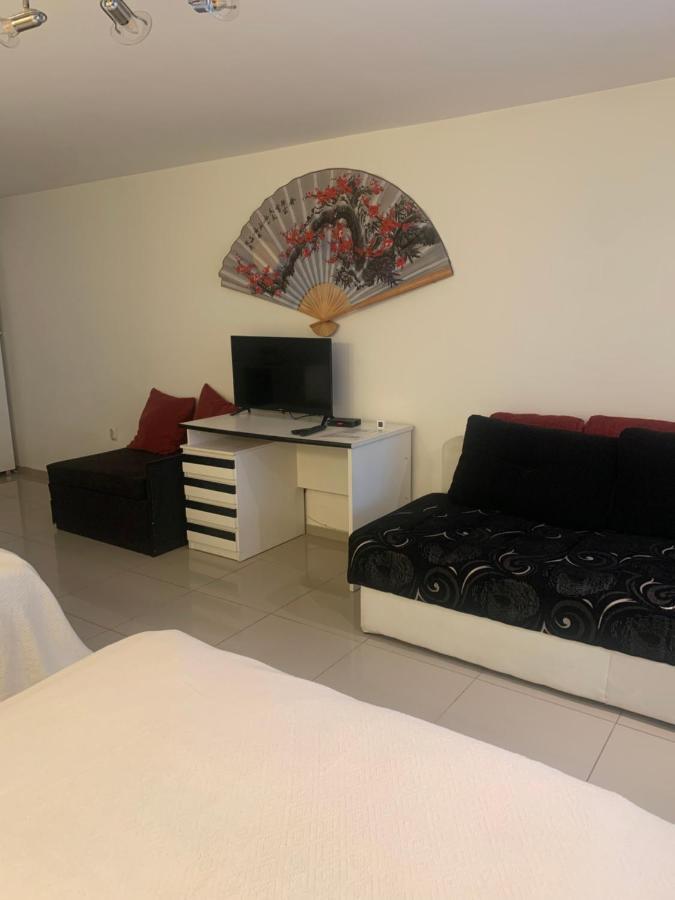 Apartment A&D Pančevo Buitenkant foto